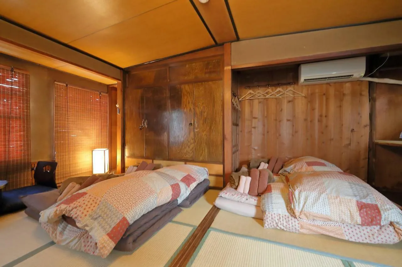 Oyado Sanjo Machiya Villa Kyoto