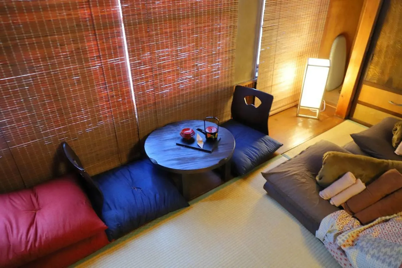 Oyado Sanjo Machiya Villa Kyoto