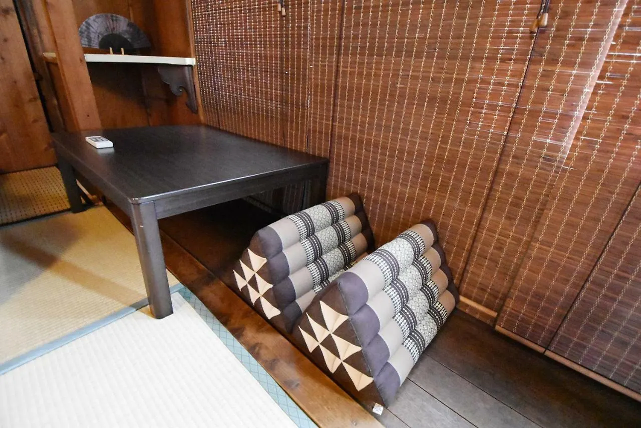 Oyado Sanjo Machiya Villa Kyoto Japan