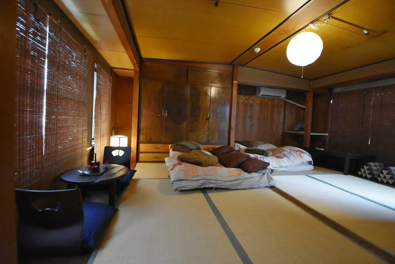 Oyado Sanjo Machiya Villa Kyoto